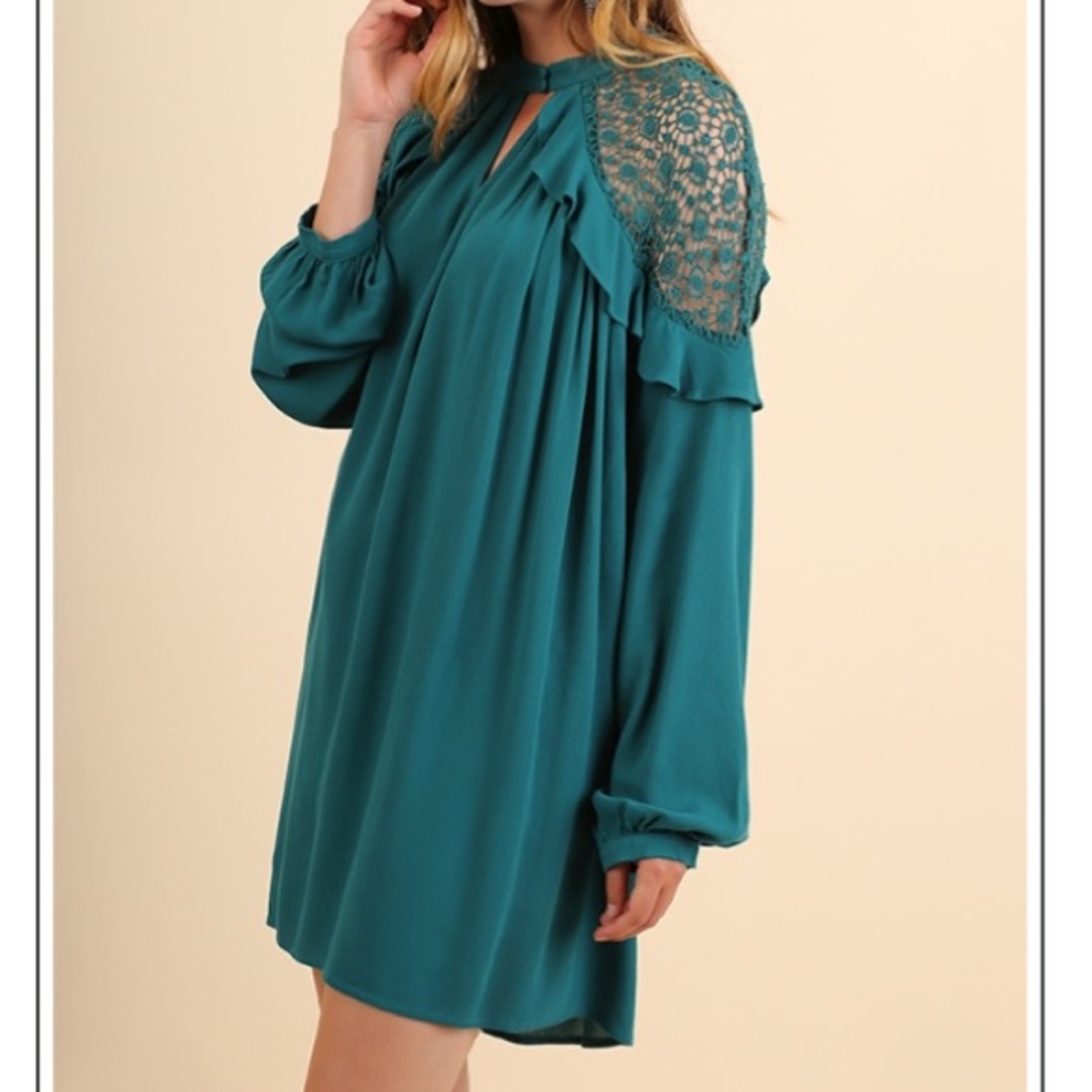✨ NEW✨Crochet Detailed Dress
